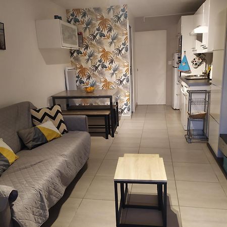 Beau Studio Avec Grande Terrasse 라그랑모트 외부 사진